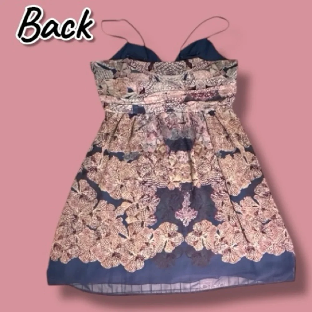 GUC Staring at Stars Strappy Flowy Mini Dress. Size 4 - Picture 3 of 11